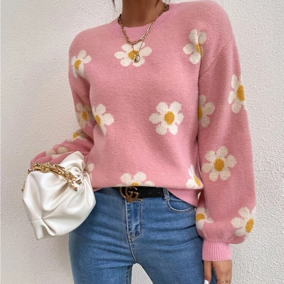 New pink daisy print long sleeve sweater - Picture 2 of 6